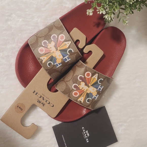 Coach Monogram Slides - Picture 2 of 4